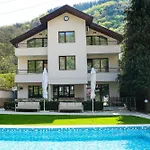 комплекс рай Hotel