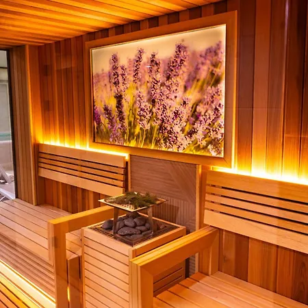 מלון семеен рай אוגניאנובו