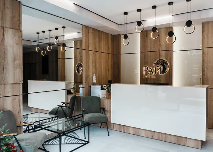 Hotel семеен рай